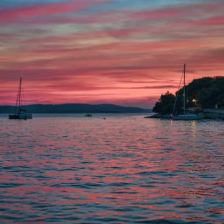 בית הארחה Ivkolina
