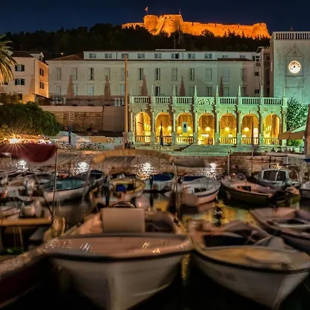 Ivkolina 3* هفار