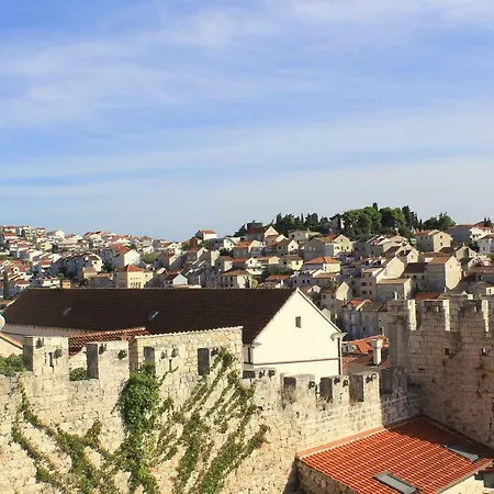 Ivkolina בית הארחה